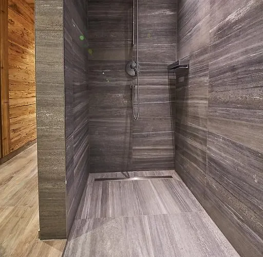 Panorama * Σάαλμπαχ-Χίντεργκλεμ